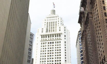 Manutenção de fachadas em prédios tombados pelo patrimônio histórico