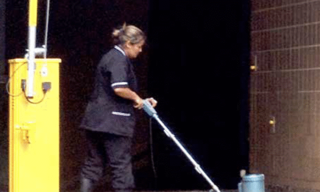 Terceirização facilita gestão do condomínio