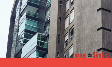 CORTINA DE VIDRO NAS VARANDAS DOS APARTAMENTOS E A DEFESA PARA NÃO PAGAR MULTA E OUTORGA ONEROSA