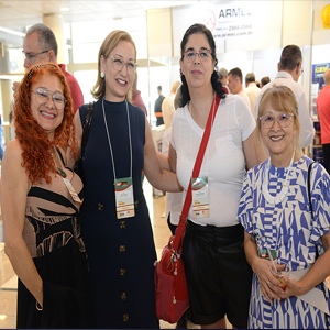 Mulheres e síndicas: sua ascensão no segmento condominial