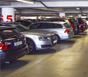 Pondo ordem na garagem rotativa