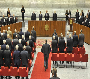 STJ decide que isenção de taxa condominial não pode ser tributada pelo IR