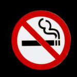 Regras para fumantes em condomínios geram dúvidas