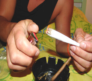 Drogas dentro do condomínio