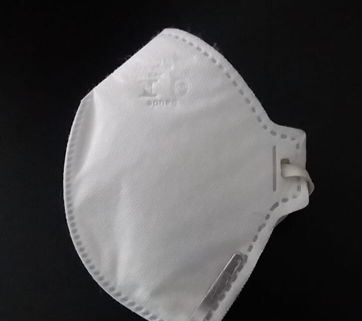 Recomendação para uso de máscaras permanece e festas continuam proibidas