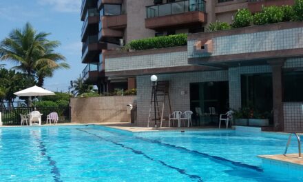 Verão com piscinas seguras