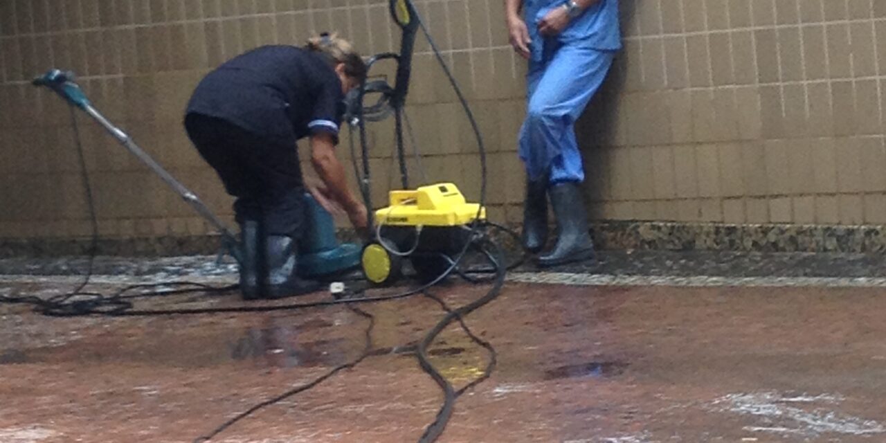 Higienização das áreas comuns