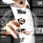 Rotina dos porteiros na era dos condomínios inteligentes