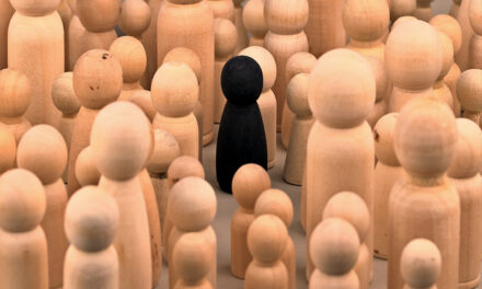 Direito da minoria: como o condômino deve proceder quando questiona a gestão do síndico?