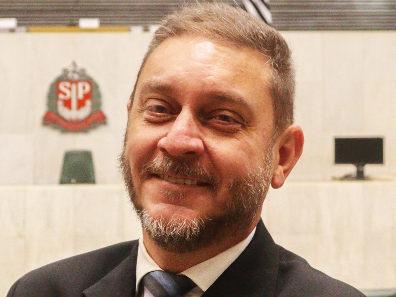 Implantar ou reimplantar: o verdadeiro desafio da gestão condominial